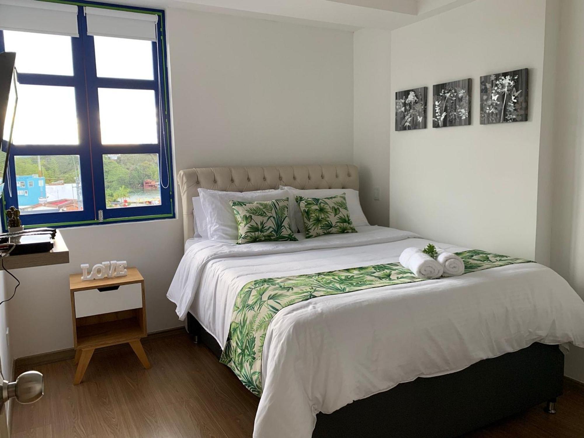 Apartamentos San Jose Vistal Al Lago, Cerca Del Parque. Guatape. Zewnętrze zdjęcie